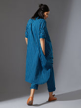 Load image into Gallery viewer, Cowl Tunic With Ribbed Collar DRESSES Mati
