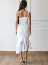 Load image into Gallery viewer, Sienna Dress DRESSES IKKIVI   
