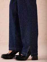 Load image into Gallery viewer, The Classic Straight Jeans BOTTOMS SUI
