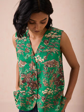 Load image into Gallery viewer, The Emerald Beginnings Waistcoat JACKETS SUI
